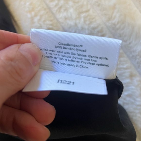 Ettitude Sateen Cami size small - Picture 7 of 8